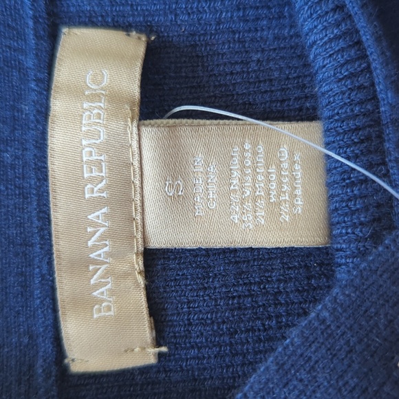 Banana Republic knit sweater NWT - Picture 5 of 7